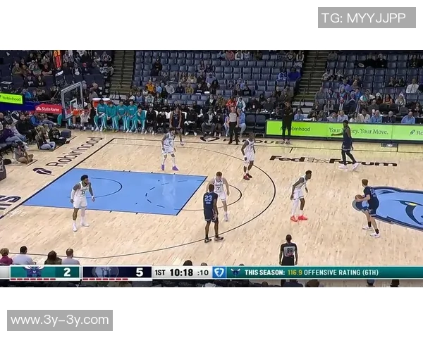 布兰登米勒全能表现15投9中砍下24分5篮板7助攻3抢断1盖帽三分球命中率高达57