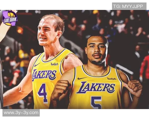 霍华德建议湖人留住卡鲁索和波普并签回考辛斯以增强夺冠实力