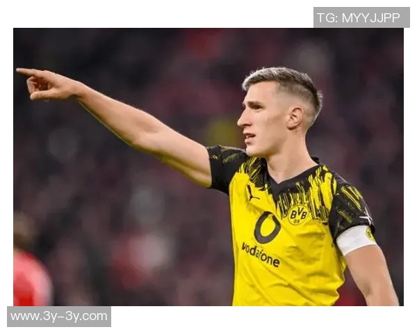 胡梅尔斯盛赞施洛特贝克称其为顶级中后卫具备在任何球队踢球的实力